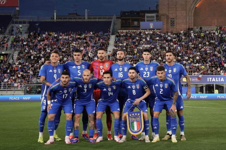 "İtaliya millisi dünya çempionatında çatışmır"