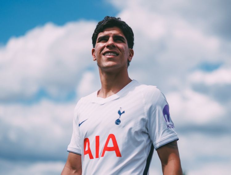 "Tottenhem" Portuqaliya millisinin futbolçusunu transfer etdi