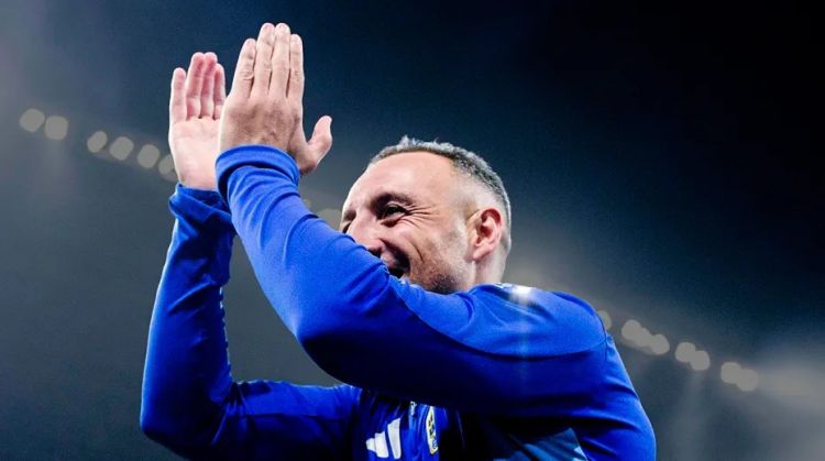 İspaniya futbolunun əfsanəsi karyerasını başa vurdu