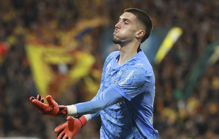 “Aston Villa”dan “Lans”ın qapıçısına ilk təklif