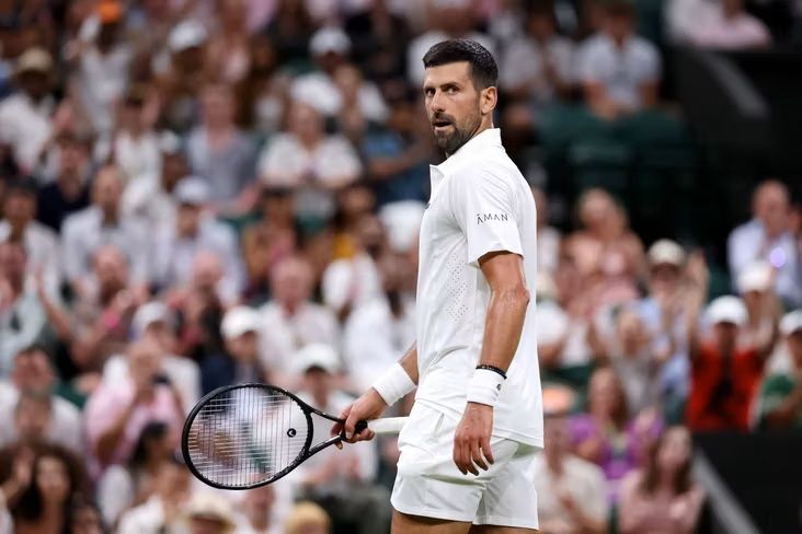 Novak Cokoviç Uimbldonun dörddəbir finalında ilk seti qazandı