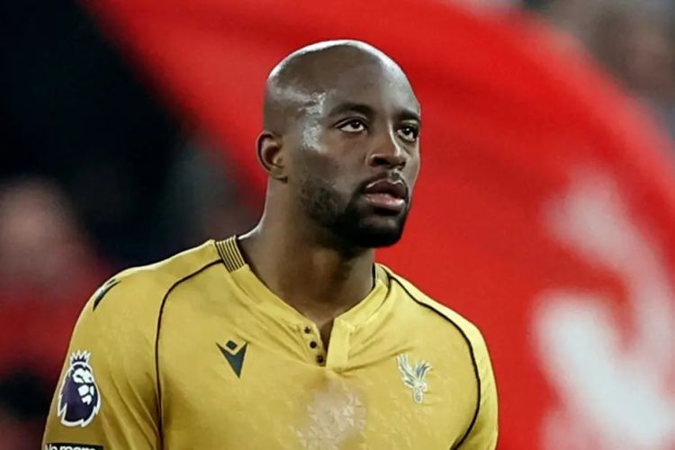 "Kristal Pelas"ın futbolçusu "Fənərbağça"ya təklif edildi