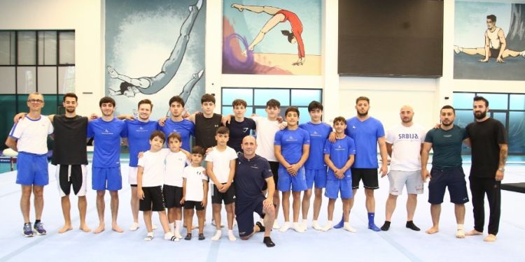 Azərbaycan gimnastları dünya ulduzunun təcrübəsindən yararlandılar