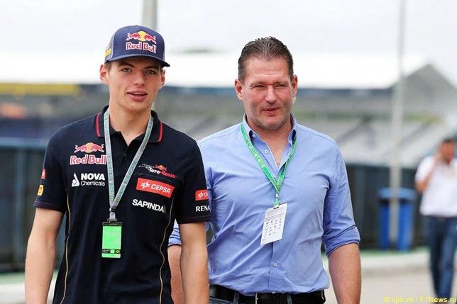 Verstappenin atası "Maklaren"in düşərgəsində görünüb