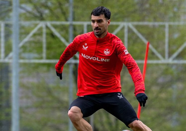 Mahir Emrelinin "Rakuv"a keçidi rəsmiləşdi