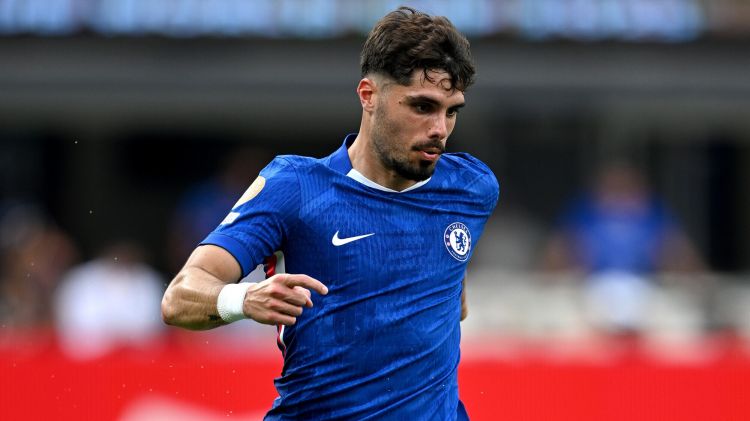 "Mançester Siti" Pedro Netonu transfer etmək istəyir