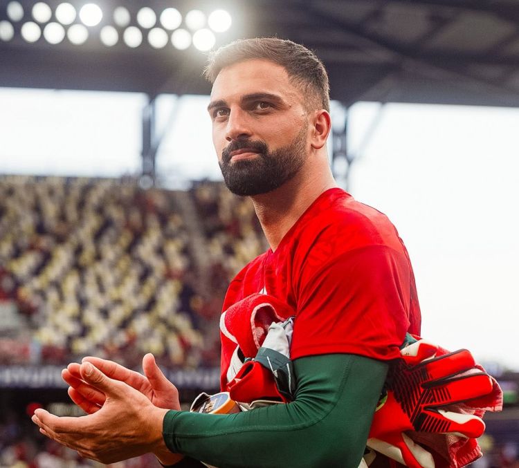 "Liverpul" Mamardaşvilini icarəyə göndərməyə hazırlaşır