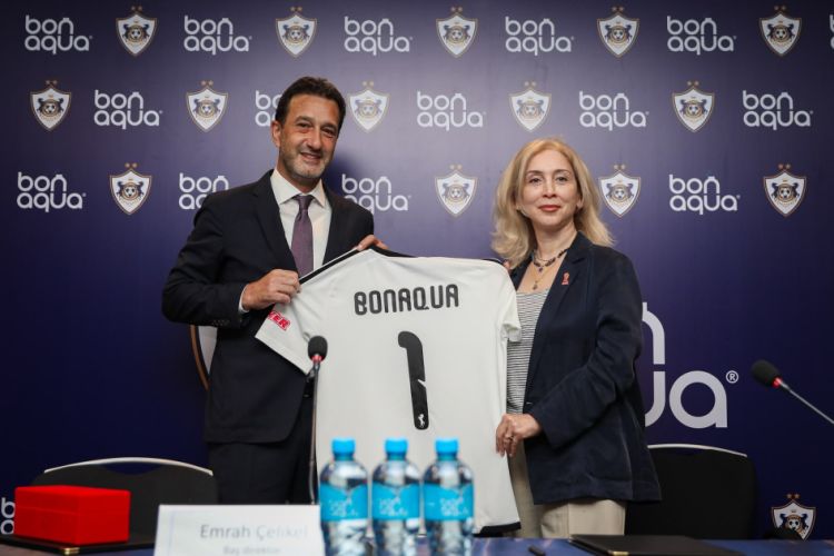 "Qarabağ" FK və “BonAqua” arasında rəsmi tərəfdaşlıq müqaviləsi imzalanıb