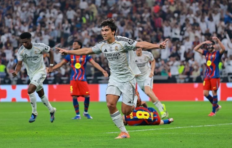 "Fulhem" "Real"dan iki futbolçunun transferini yekunlaşdırır