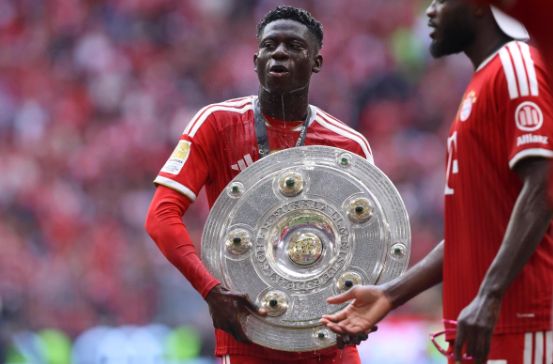 "Bavariya" 18 yaşlı futbolçunu heyətinə qatmağa hazırlaşır