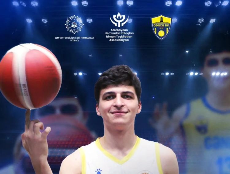 "Gəncə" İslam Rzayevlə müqaviləni uzatdı
