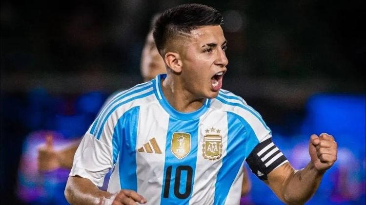 “Atletiko”nun futbolçusu “River Pleyt”ə keçir