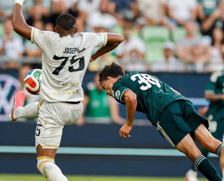 “Real Madrid” “Ferentsvaroş”a qalib gəldi