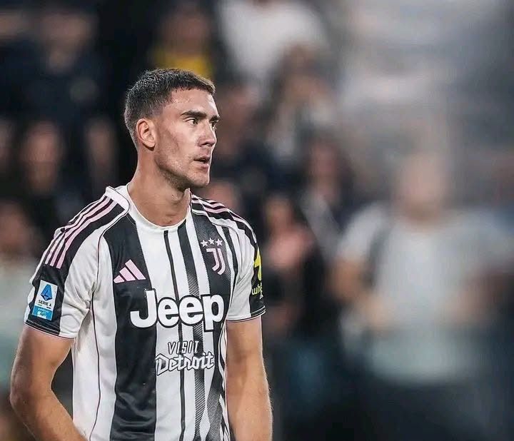 “Beşiktaş” Vlahoviçə 10 milyon avro maaş təklif edib