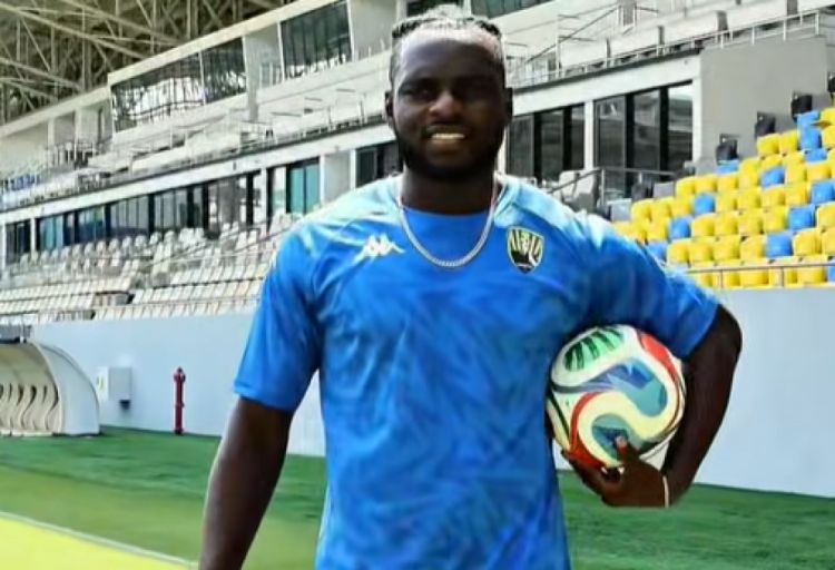 “Kəpəz” Nigeriya millisinin üzvünü heyətinə qatdı