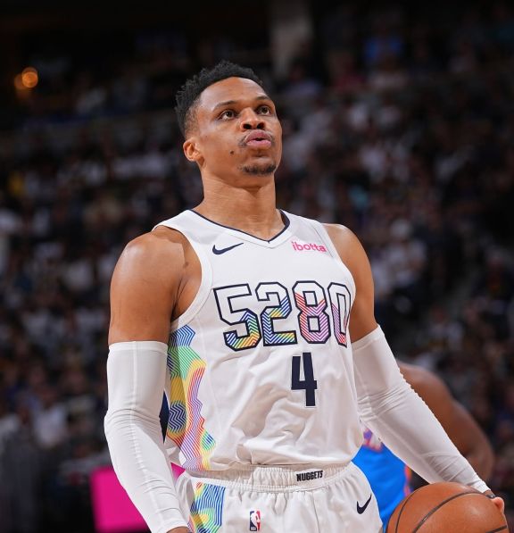 NBA ulduzu Rassell Vestbruk karyerasını başa vurdu