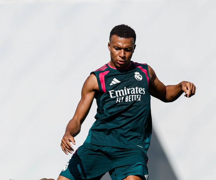 Mbappe Joze Mourinyo barədə   - “Qazanmağın yolunu bilir”