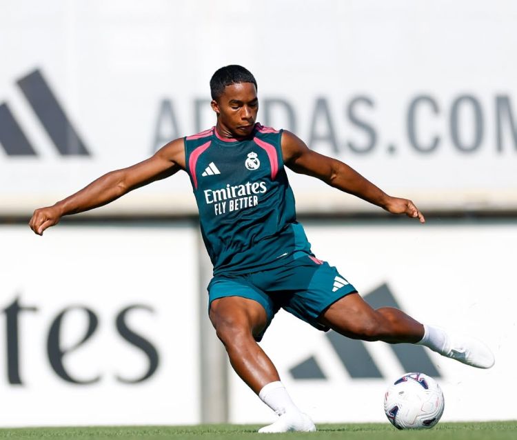 “Real Madrid”in futbolçusu zədələndi