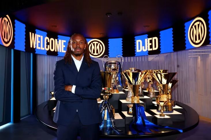 “İnter” İngiltərə millisinin müdafiəçisini transfer etdi