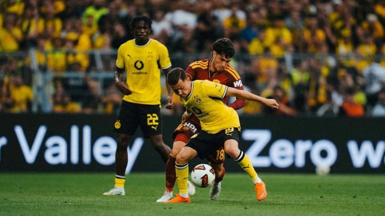 “Borussiya Dortmund” “Roma” ilə sülh bağladı
