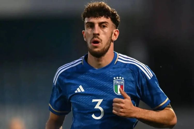 “Aston Villa” “Atletiko”nun müdafiəçisini transfer edir