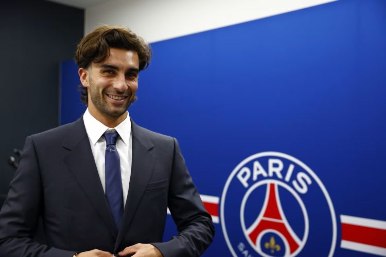 Ferran Torres üçün yeni macəra   - PSJ ilə 6 illik müqavilə