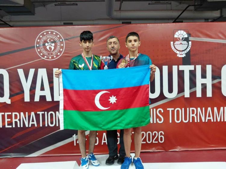 Azərbaycanın yeniyetmə stolüstü tennisçiləri Türkiyədə 4 medal qazanıblar
