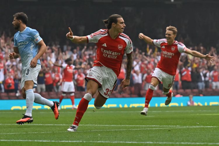 “Arsenal” İngiltərə Superkubokunun qalibi oldu