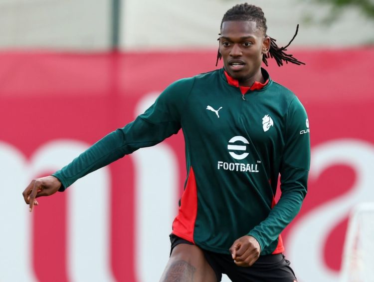 “Roma” “Milan”ın ulduz futbolçusunu transfer edə bilər