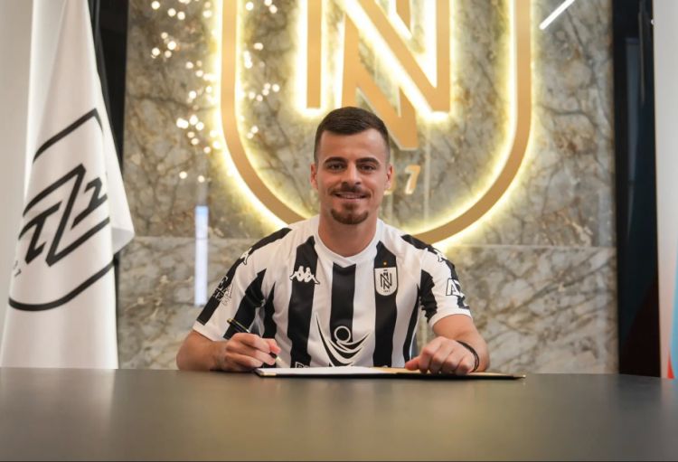 “Neftçi” serbiyalı futbolçu ilə müqavilə imzaladı