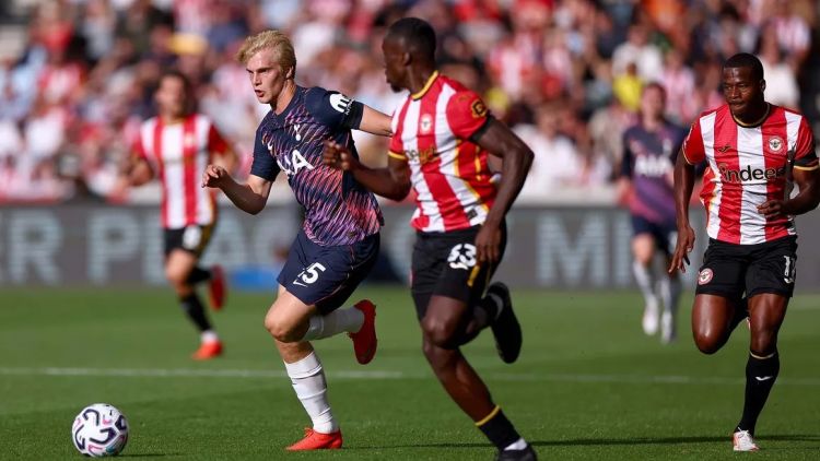 “Brentford” “Tottenhem”i darmadağın etdi