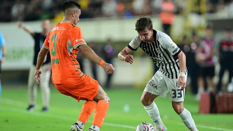 “Beşiktaş”ın qələbə seriyası “Alanyaspor” səfərində sona çatdı