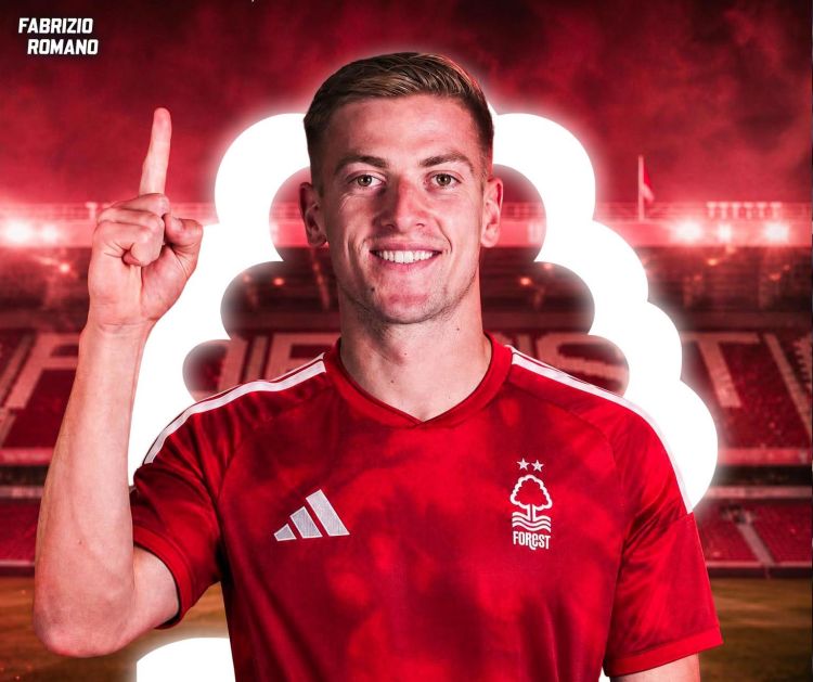“Çelsi”nin futbolçusu “Nottinqem Forest”ə keçir