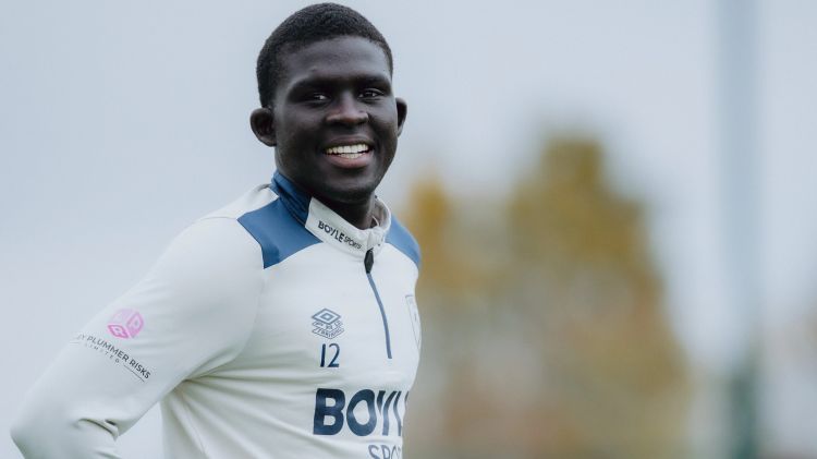 “Brentford” “Vest Hem”in müdafiəçisini 46 milyon avroya transfer edir