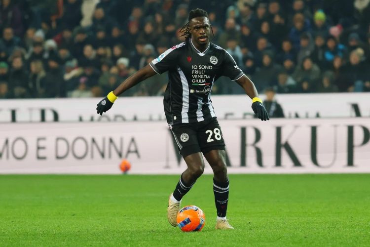 “Kristal Pelas”dan “Udineze”nin futbolçusuna 25 milyon avroluq təklif