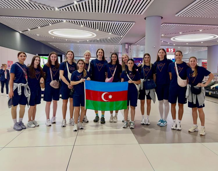 Azərbaycan millisi 1/8 final oyunu üçün Türkiyəyə yollandı