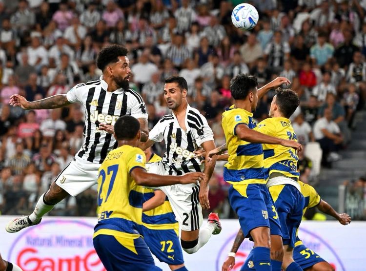 “Yuventus”dan “Parma” üzərində inamlı qələbə