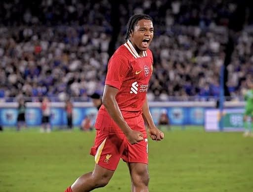 “Liverpul”dan 18 yaşlı futbolçu ilə bağlı qərar
