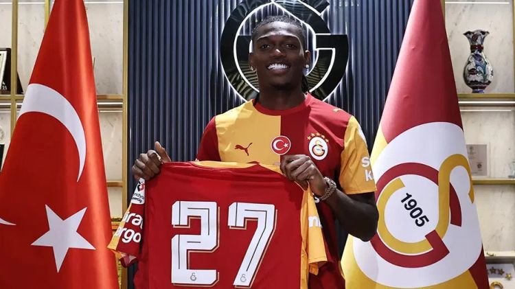 “Qalatasaray” Rafael Leaonu transferini rəsmiləşdirdi