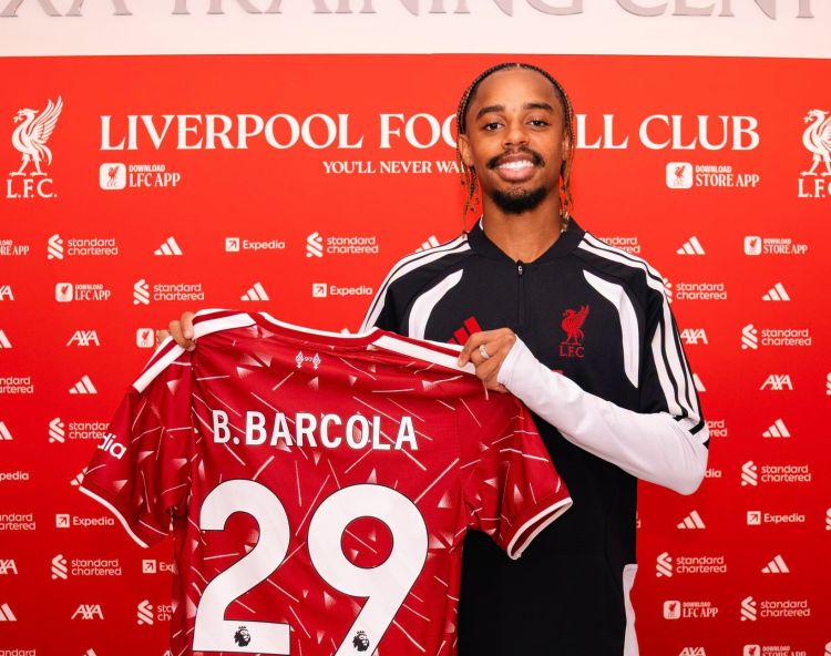 Barkolanın transferi futbol tarixində ən bahalı 10 keçid sırasına daxil oldu