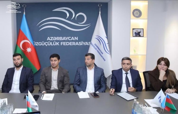 Bakıda üzgüçülük üzrə Dünya Kubokuna hazırlıqla bağlı mühüm iclas keçirildi