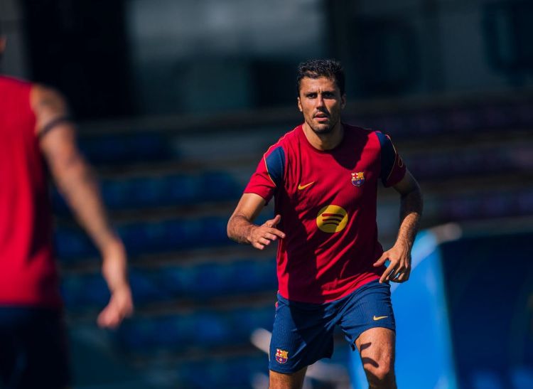 Rodri “Barselona”da ilk dəfə start heyətində meydana çıxa bilər