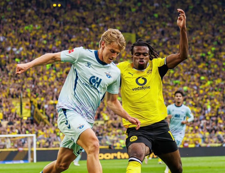 “Borussiya Dortmund” “Paderborn”a şans vermədi