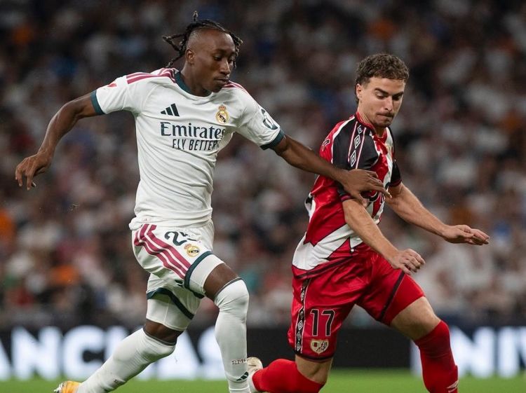 “Real Madrid” “Rayo Valyekano”nu darmadağın etdi