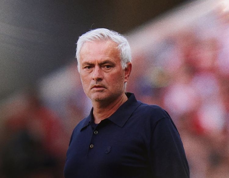 Mourinyo “Atletiko” məğlubiyyətindən sonra hakimliyi tənqid etdi