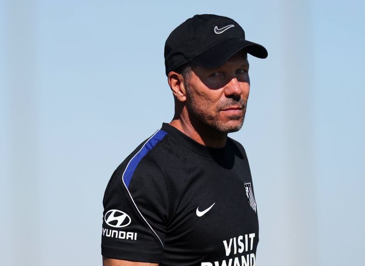 Simeone Mourinyonun hakimlərlə bağlı tənqidinə cavab verdi