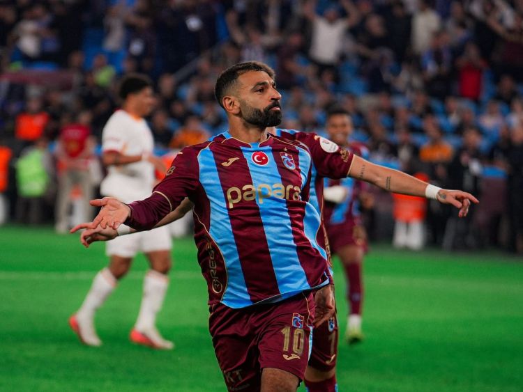 Salah İngiltərədə avtomobil idarə edə bilməyəcək
