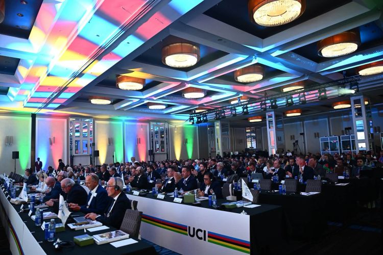 Azərbaycan nümayəndəsi UCI Konqresində iştirak edib