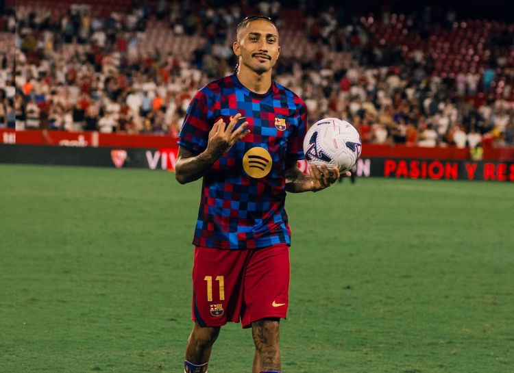 Rafinya La Liqada ayın ən yaxşı futbolçusu seçildi