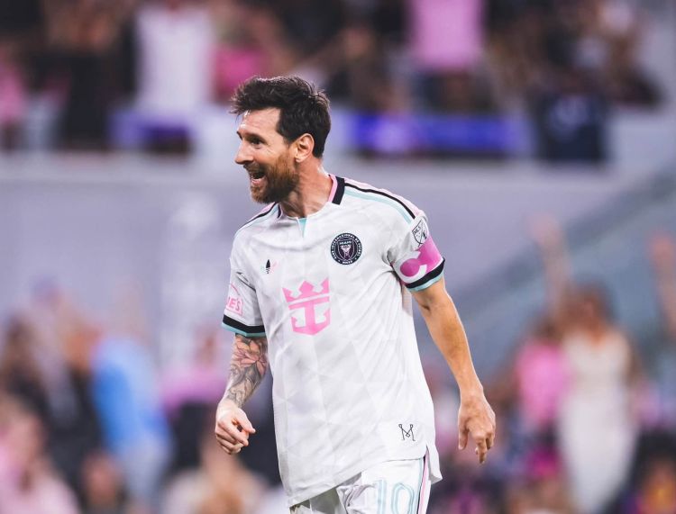 Lionel Messi İspaniya klubunun sahibi oldu